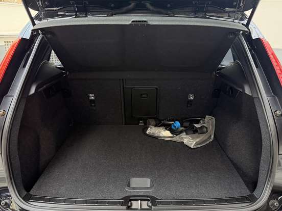 VOLVO-XC40-1.5 T5 RECHARGE MOMENTUM GEARTRONIC VOLVO-XC40-2020