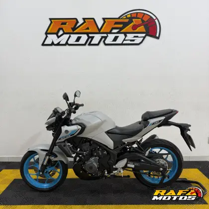 YAMAHA MT-03 ABS YAMAHA MT-03 ABS