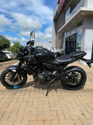 YAMAHA MT-07 CONNECTED ABS YAMAHA MT-07 CONNECTED ABS