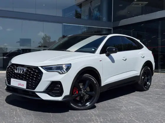 AUDI Q3 2.0 40 TFSI GASOLINA SPORTBACK PERFORMANCE BLACK QUATTRO TIPTRONIC AUDI Q3 2.0 40 TFSI GASOLINA SPORTBACK PERFORMANCE BLACK QUATTRO TIPTRONIC