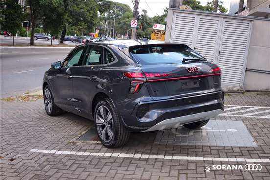 AUDI-Q3-2026