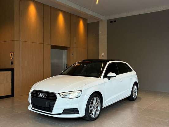 AUDI-A3-1.4 TFSI SPORTBACK AMBIENTE 16V GASOLINA 4P S-TRONIC AUDI-A3-2018