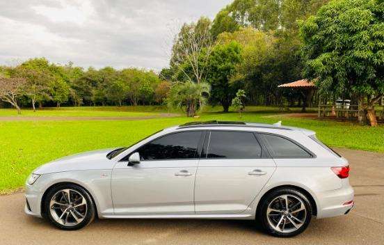 AUDI-A4-2019