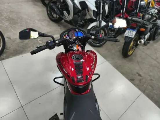 BAJAJ-DOMINAR 200-2025