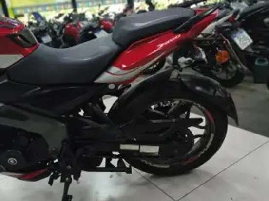 BAJAJ-DOMINAR 200 BAJAJ-DOMINAR 200-2025