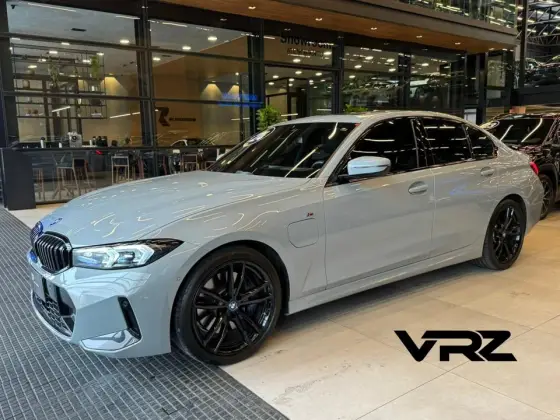 BMW 330e 2.0 16V TURBO HÍBRIDO M SPORT AUTOMÁTICO BMW 330e 2.0 16V TURBO HÍBRIDO M SPORT AUTOMÁTICO