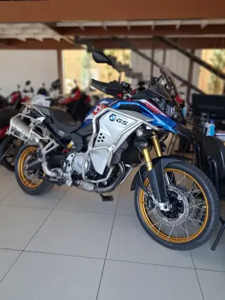 BMW F 850 GS ADVENTURE PREMIUM BMW F 850 GS ADVENTURE PREMIUM