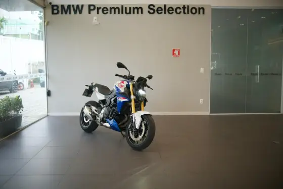 BMW F 900 R SPORT 
