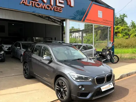 BMW-X1-2.0 16V TURBO ACTIVEFLEX SDRIVE20I 4P AUTOMÁTICO BMW-X1-2017