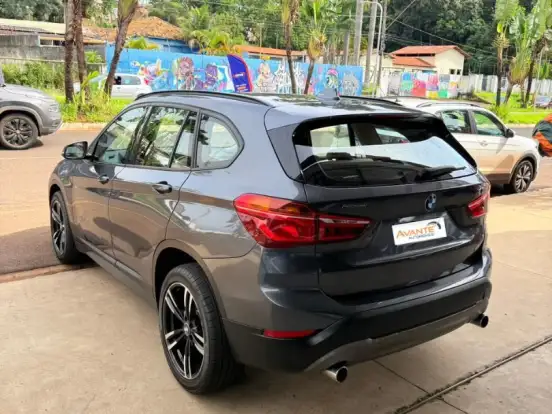BMW-X1-2.0 16V TURBO ACTIVEFLEX SDRIVE20I 4P AUTOMÁTICO BMW-X1-2017