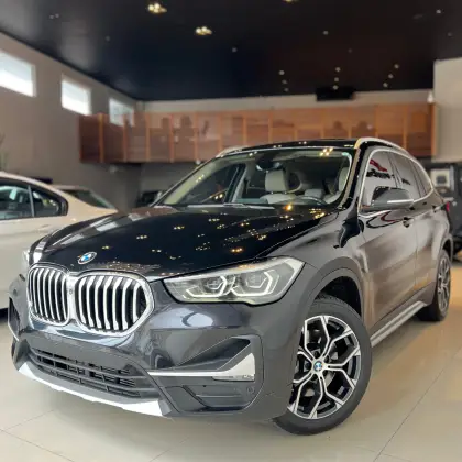 BMW X1 2.0 16V TURBO ACTIVEFLEX SDRIVE20I 4P AUTOMÁTICO BMW X1 2.0 16V TURBO ACTIVEFLEX SDRIVE20I 4P AUTOMÁTICO