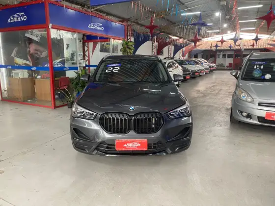 BMW X1 2.0 16V TURBO ACTIVEFLEX SDRIVE20I X-LINE 4P AUTOMÁTICO BMW X1 2.0 16V TURBO ACTIVEFLEX SDRIVE20I X-LINE 4P AUTOMÁTICO