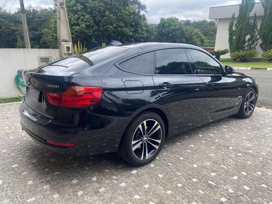 BMW-320i-2.0 GT SPORT 16V TURBO GASOLINA 4P AUTOMÁTICO BMW-320i-2015