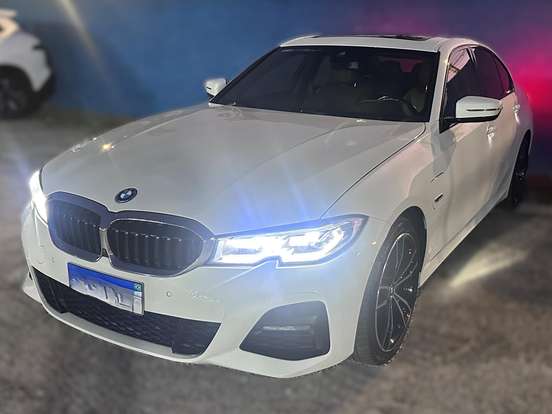 BMW-330e-2.0 16V TURBO HÍBRIDO M SPORT AUTOMÁTICO BMW-330e-2022