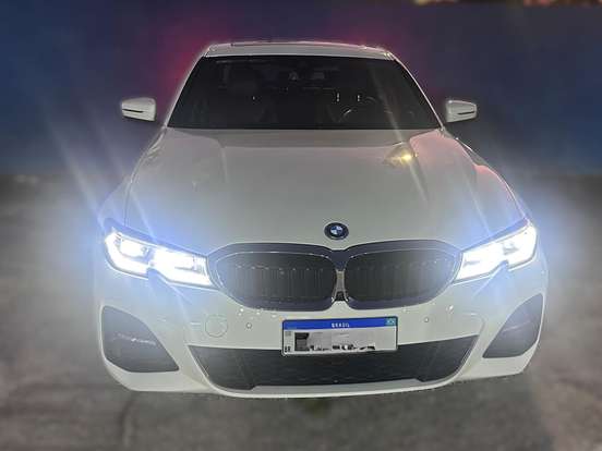 BMW-330e-2.0 16V TURBO HÍBRIDO M SPORT AUTOMÁTICO BMW-330e-2022