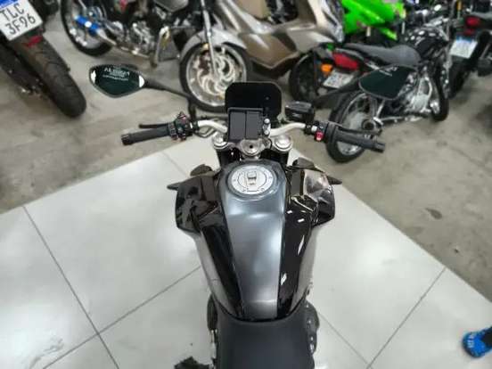 BMW-F 900 R SPORT PLUS-2025