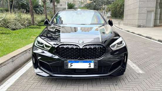 BMW-M 135i-2021
