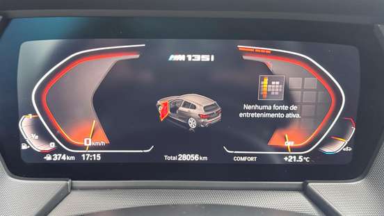 BMW-M 135i-2021