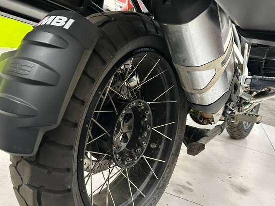 BMW-R 1250 GS ADVENTURE BMW-R 1250 GS ADVENTURE-2023