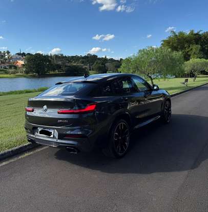 BMW-X4-2020