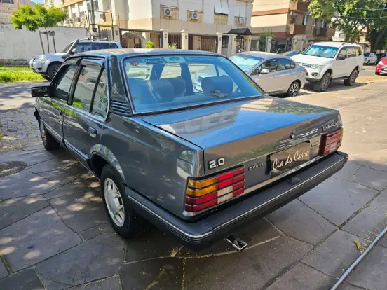 CHEVROLET-MONZA-2.0 SL/E 8V GASOLINA 4P MANUAL CHEVROLET-MONZA-1989