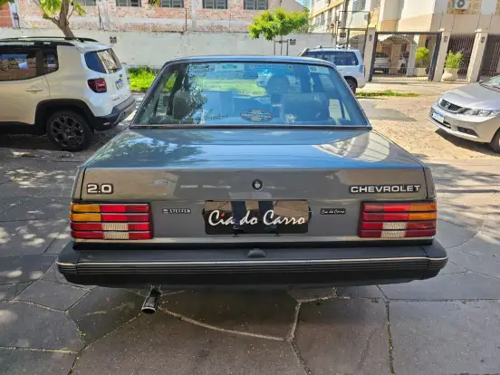 CHEVROLET-MONZA-2.0 SL/E 8V GASOLINA 4P MANUAL CHEVROLET-MONZA-1989