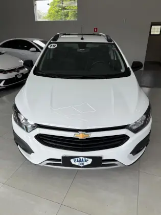 CHEVROLET ONIX 1.4 MPFI ACTIV 8V FLEX 4P AUTOMÁTICO CHEVROLET ONIX 1.4 MPFI ACTIV 8V FLEX 4P AUTOMÁTICO