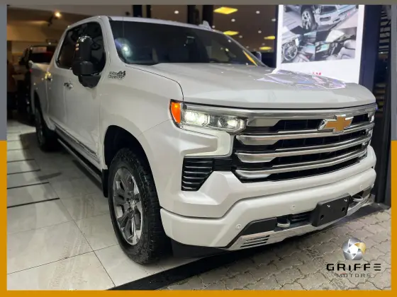 CHEVROLET SILVERADO 5.3 V8 GASOLINA 1500 HIGH COUNTRY 4X4 AUTOMÁTICO