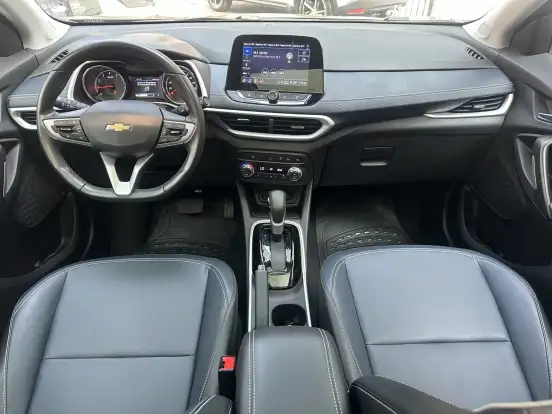 CHEVROLET-TRACKER-2023