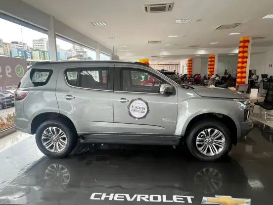 CHEVROLET-TRAILBLAZER-2025