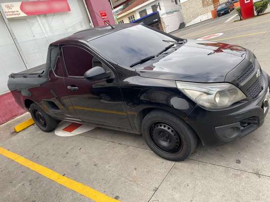 CHEVROLET-MONTANA-2013