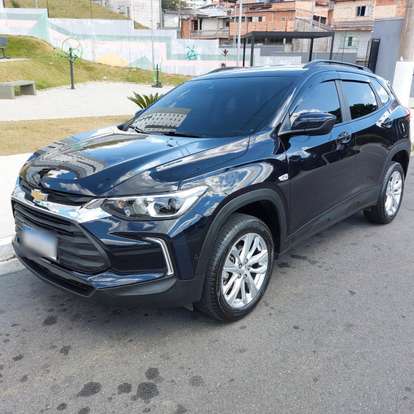 CHEVROLET-TRACKER-2023