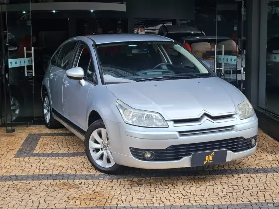 CITROËN C4 2.0 GLX 16V FLEX 4P AUTOMÁTICO CITROËN C4 2.0 GLX 16V FLEX 4P AUTOMÁTICO