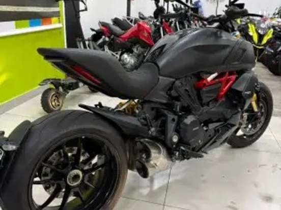 DUCATI-DIAVEL 1260 S DUCATI-DIAVEL 1260 S-2022