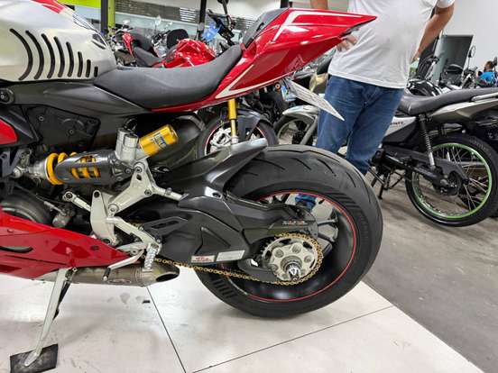 DUCATI-SUPERBIKE 1199 PANIGALE-2013