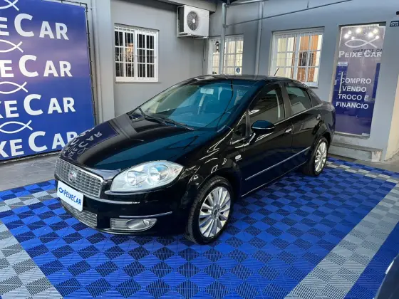 FIAT LINEA 1.8 HLX 16V FLEX 4P AUTOMATIZADO FIAT LINEA 1.8 HLX 16V FLEX 4P AUTOMATIZADO