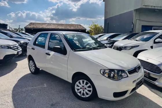 FIAT PALIO 1.0 MPI FIRE 8V FLEX 4P MANUAL FIAT PALIO 1.0 MPI FIRE 8V FLEX 4P MANUAL