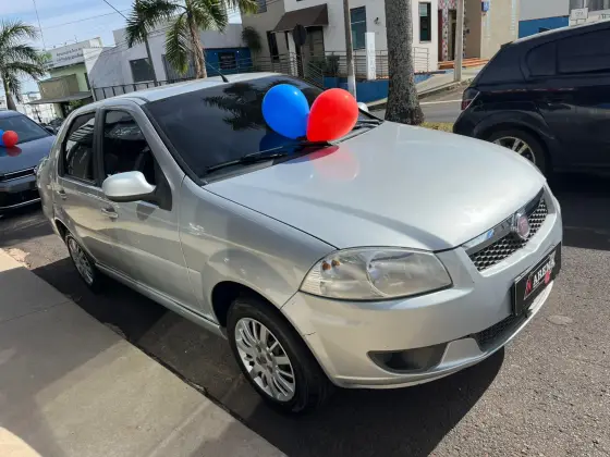 FIAT SIENA 1.4 MPI EL 8V FLEX 4P MANUAL FIAT SIENA 1.4 MPI EL 8V FLEX 4P MANUAL