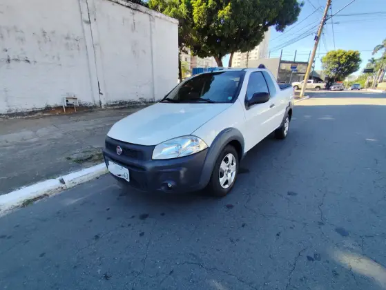 FIAT STRADA 1.4 MPI HARD WORKING CE 8V FLEX 2P MANUAL FIAT STRADA 1.4 MPI HARD WORKING CE 8V FLEX 2P MANUAL