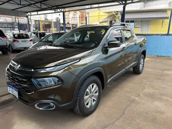 FIAT TORO 1.8 16V EVO FLEX FREEDOM AT6 FIAT TORO 1.8 16V EVO FLEX FREEDOM AT6