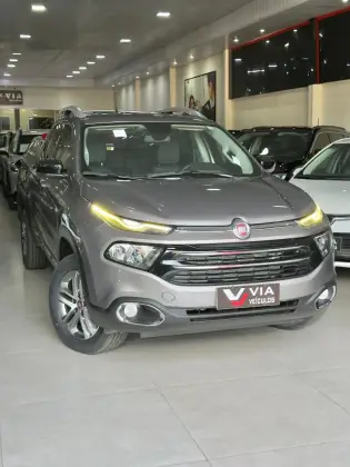 FIAT TORO 2.4 16V MULTIAIR FLEX VOLCANO AT9 FIAT TORO 2.4 16V MULTIAIR FLEX VOLCANO AT9
