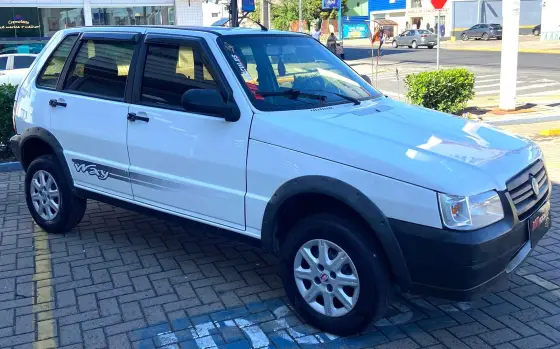 FIAT UNO 1.0 MPI MILLE WAY ECONOMY 8V FLEX 4P MANUAL FIAT UNO 1.0 MPI MILLE WAY ECONOMY 8V FLEX 4P MANUAL
