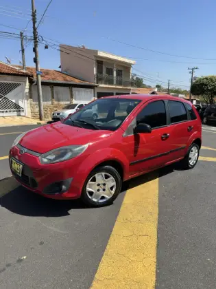 FORD FIESTA 1.0 ROCAM HATCH 8V FLEX 4P MANUAL