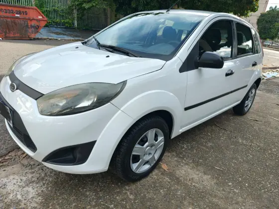FORD FIESTA 1.0 ROCAM HATCH 8V FLEX 4P MANUAL FORD FIESTA 1.0 ROCAM HATCH 8V FLEX 4P MANUAL