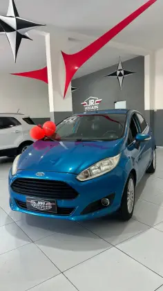 FORD FIESTA 1.6 TITANIUM HATCH 16V FLEX 4P POWERSHIFT FORD FIESTA 1.6 TITANIUM HATCH 16V FLEX 4P POWERSHIFT