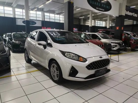 FORD FIESTA 1.6 TI-VCT FLEX SE PLUS POWERSHIFT FORD FIESTA 1.6 TI-VCT FLEX SE PLUS POWERSHIFT