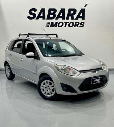 FORD-FIESTA-2014