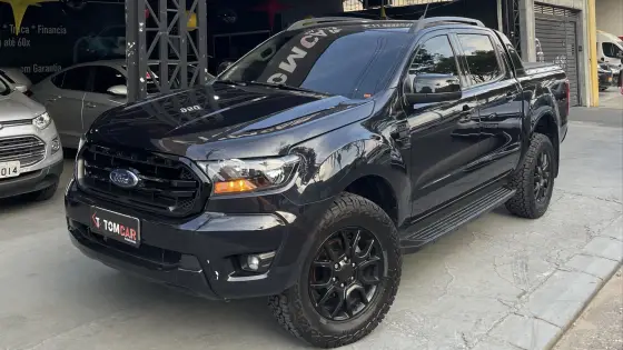 FORD RANGER 2.2 BLACK 4X2 CD 16V DIESEL 4P AUTOMÁTICO