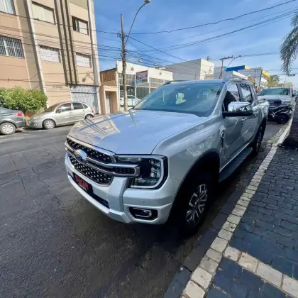 FORD RANGER 3.0 V6 TURBO DIESEL CD LIMITED 4X4 AUTOMÁTICO