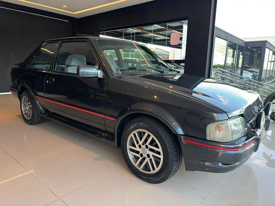 FORD-ESCORT-1.8 XR3 8V GASOLINA 2P MANUAL FORD-ESCORT-1991